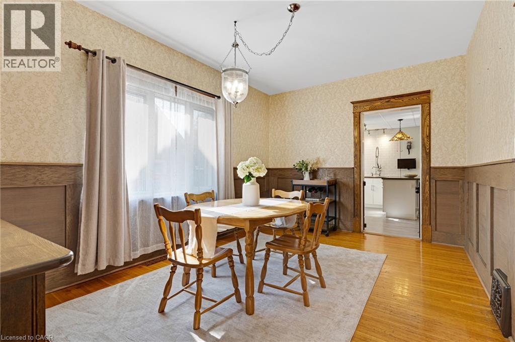 630 LAWRENCE Street thumbnail 16