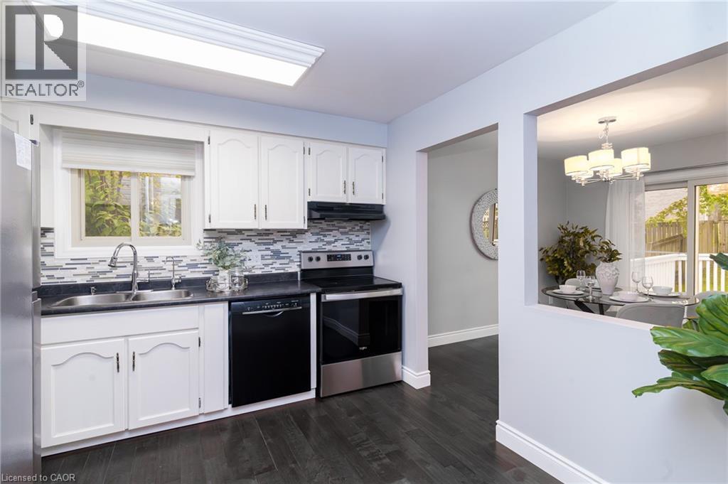 543 DRUMMERHILL Crescent thumbnail 11