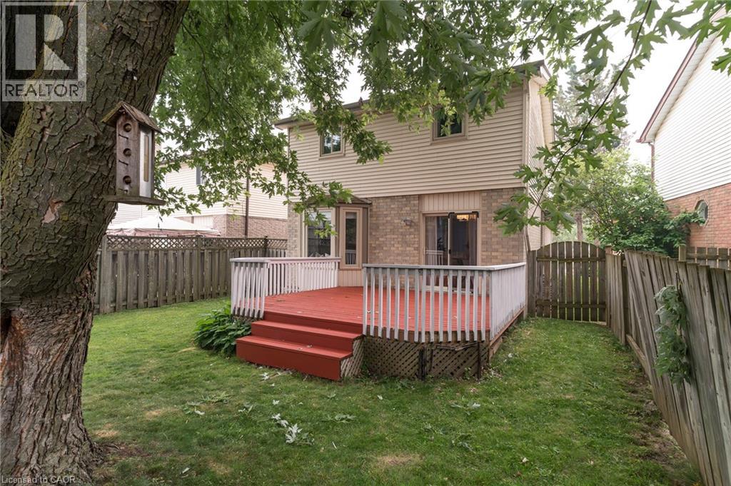 543 DRUMMERHILL Crescent thumbnail 35