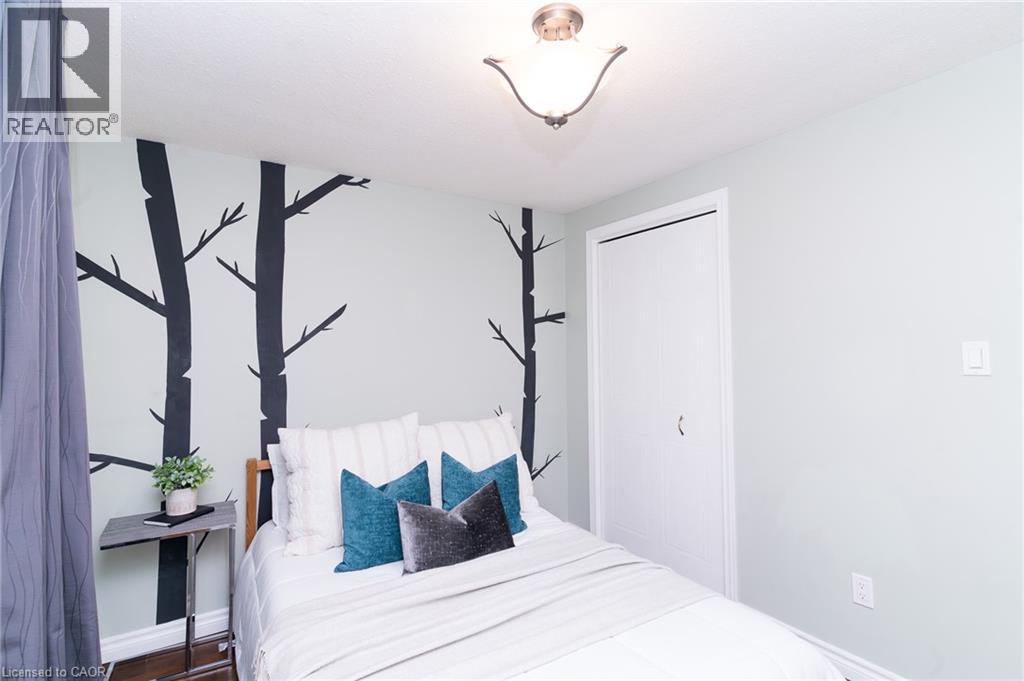 543 DRUMMERHILL Crescent thumbnail 25