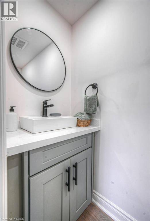 30 DUNBAR Road S thumbnail 13