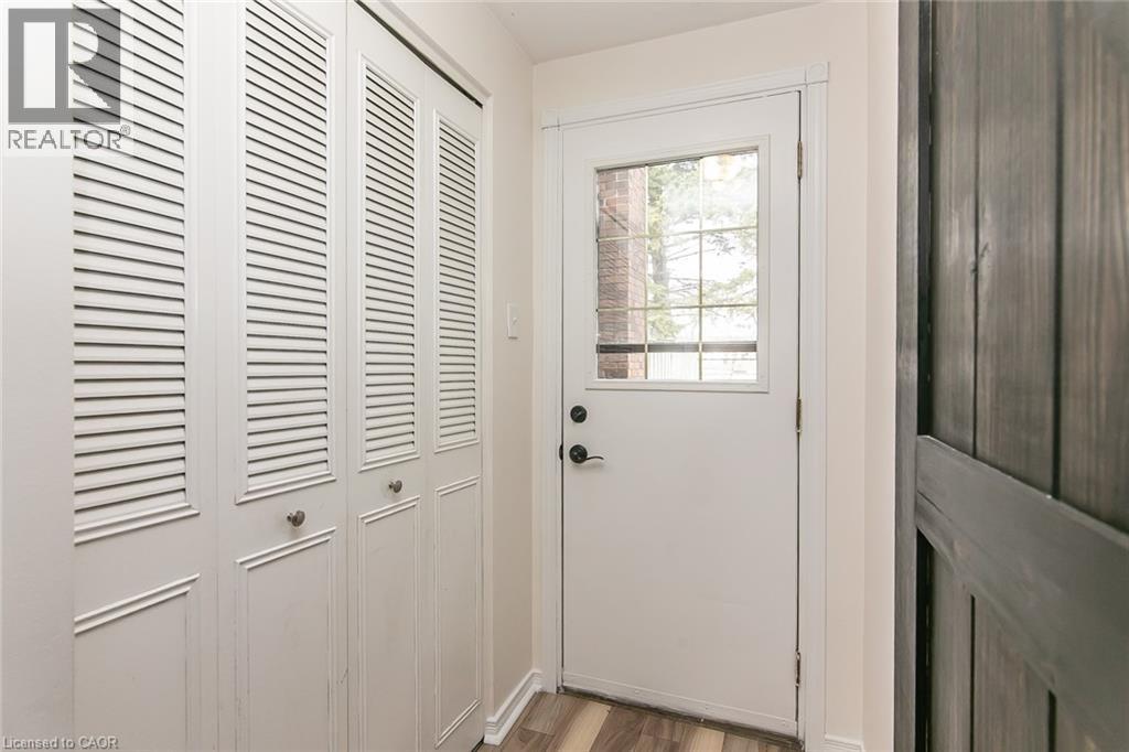 279 SANDOWNE Drive Unit# 7 thumbnail 40