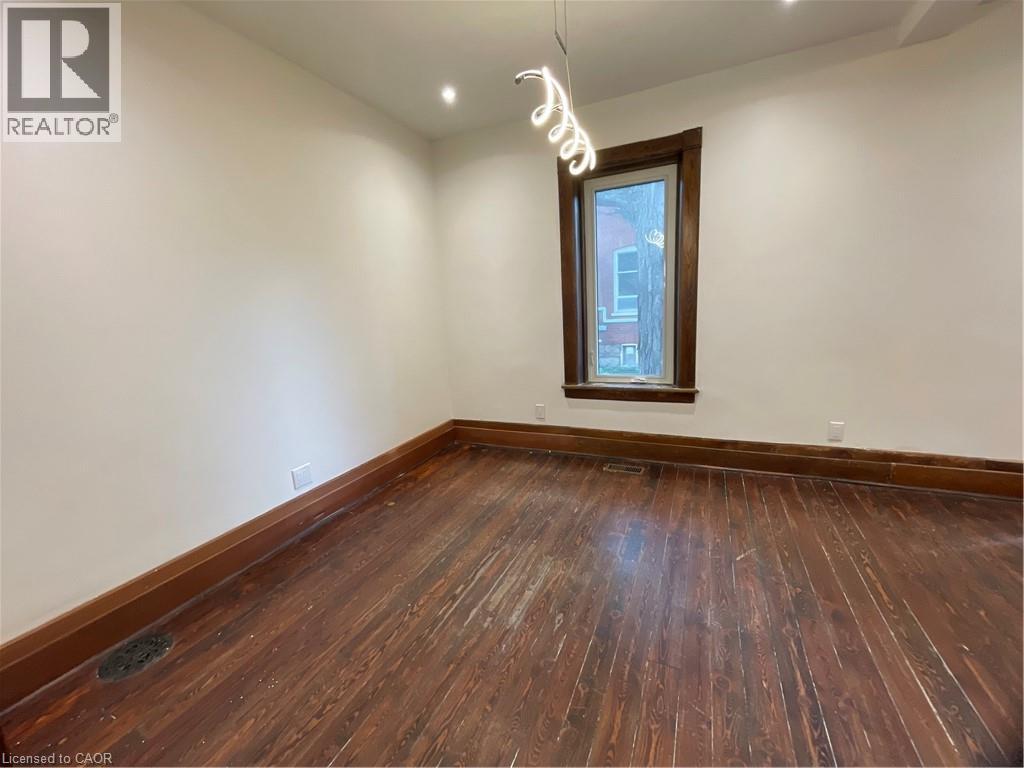 245 S LOWTHER Street S thumbnail 15