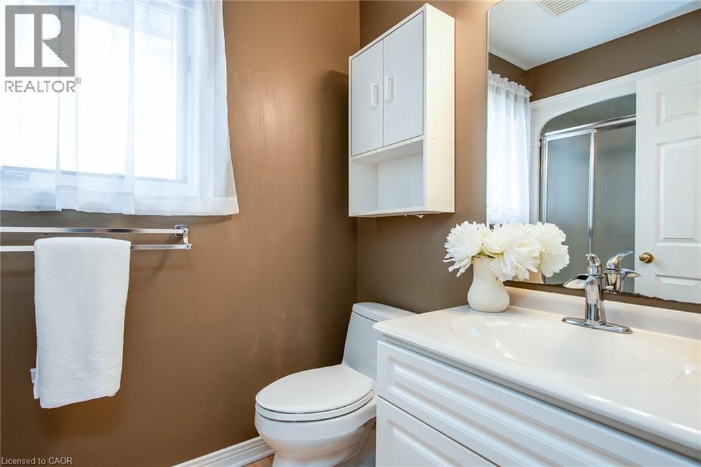 372 GATESTONE Boulevard thumbnail 23