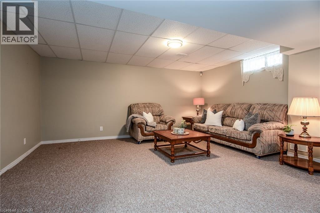 372 GATESTONE Boulevard thumbnail 28
