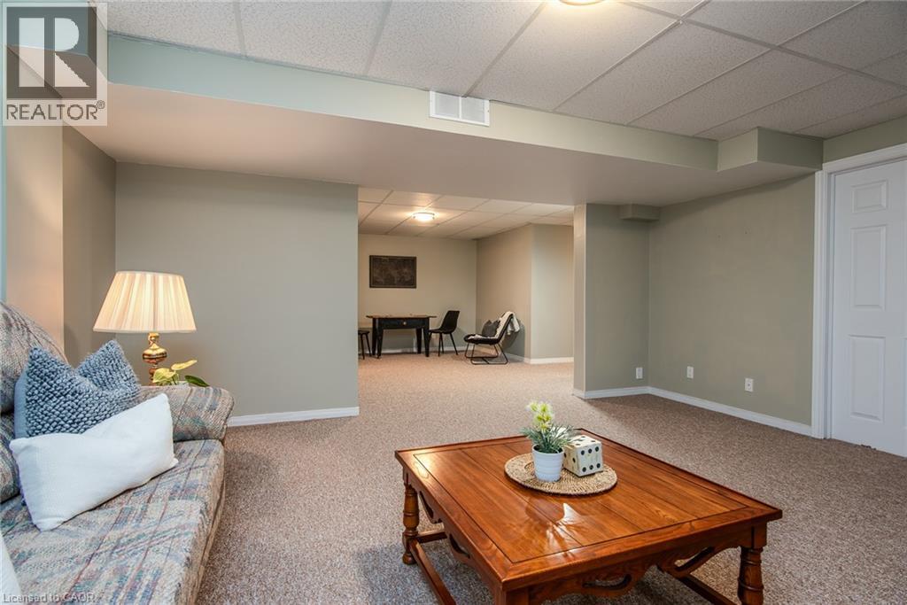 372 GATESTONE Boulevard thumbnail 29