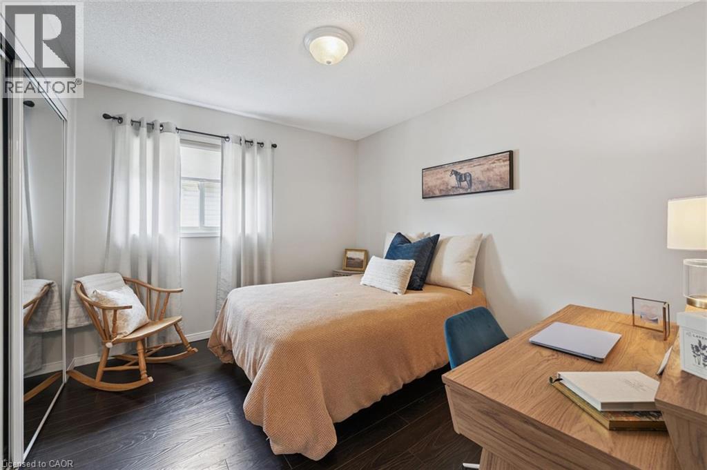 24 WATSON Crescent thumbnail 26