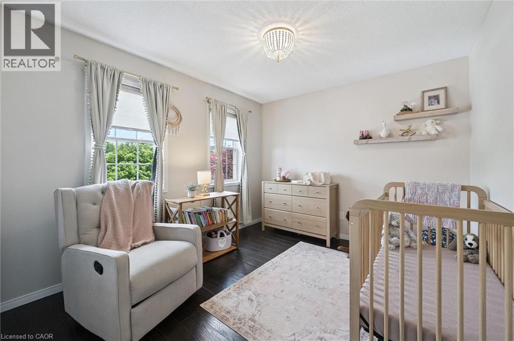 24 WATSON Crescent thumbnail 25