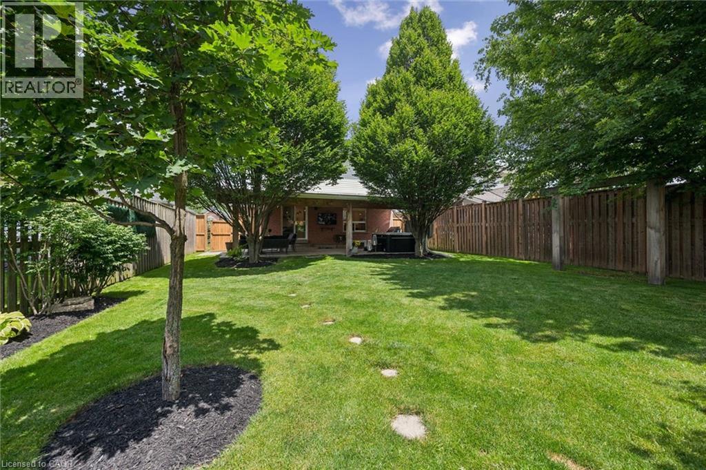 24 WATSON Crescent thumbnail 37