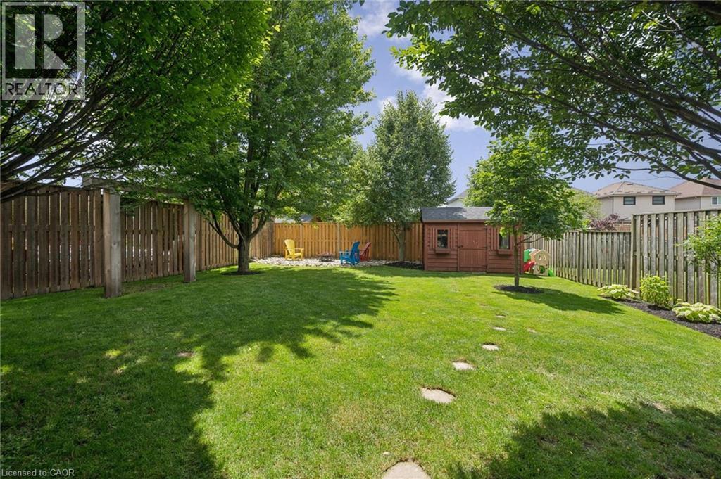 24 WATSON Crescent thumbnail 36