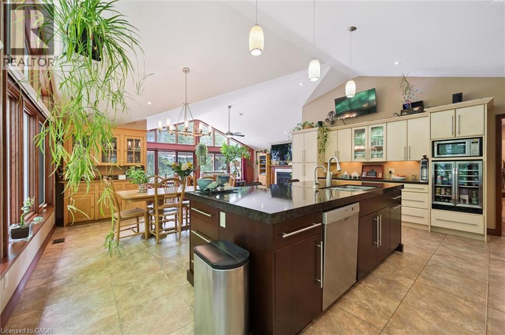 410 AVENUE Road thumbnail 10