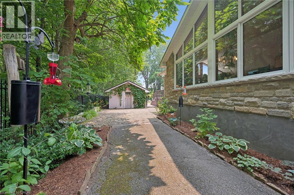 410 AVENUE Road thumbnail 29