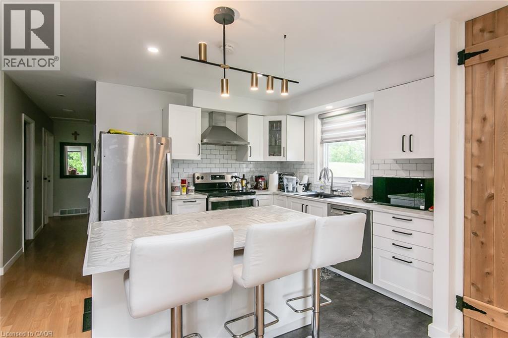 274 NORTHLAKE Drive Unit# B thumbnail 4