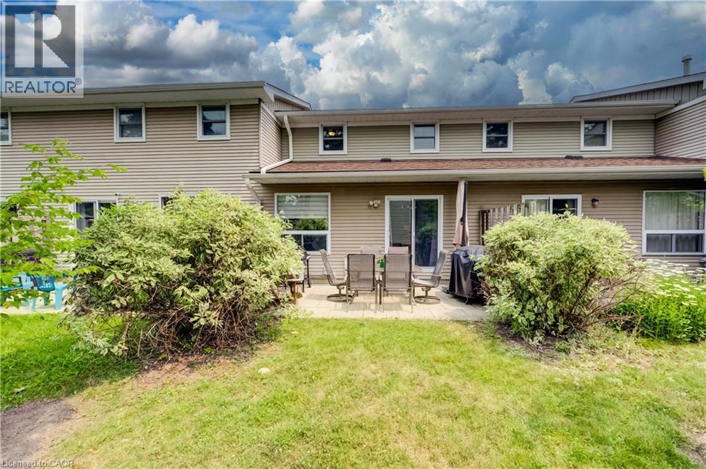 210 HIGHLAND Crescent Unit# 11 thumbnail 33