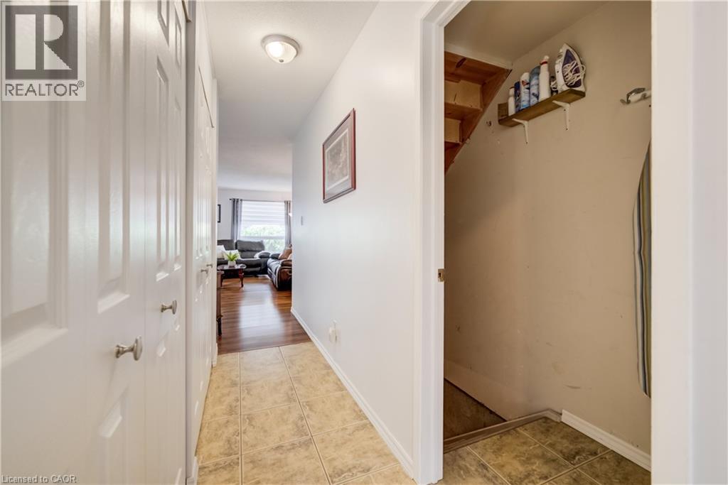 210 HIGHLAND Crescent Unit# 11 thumbnail 6