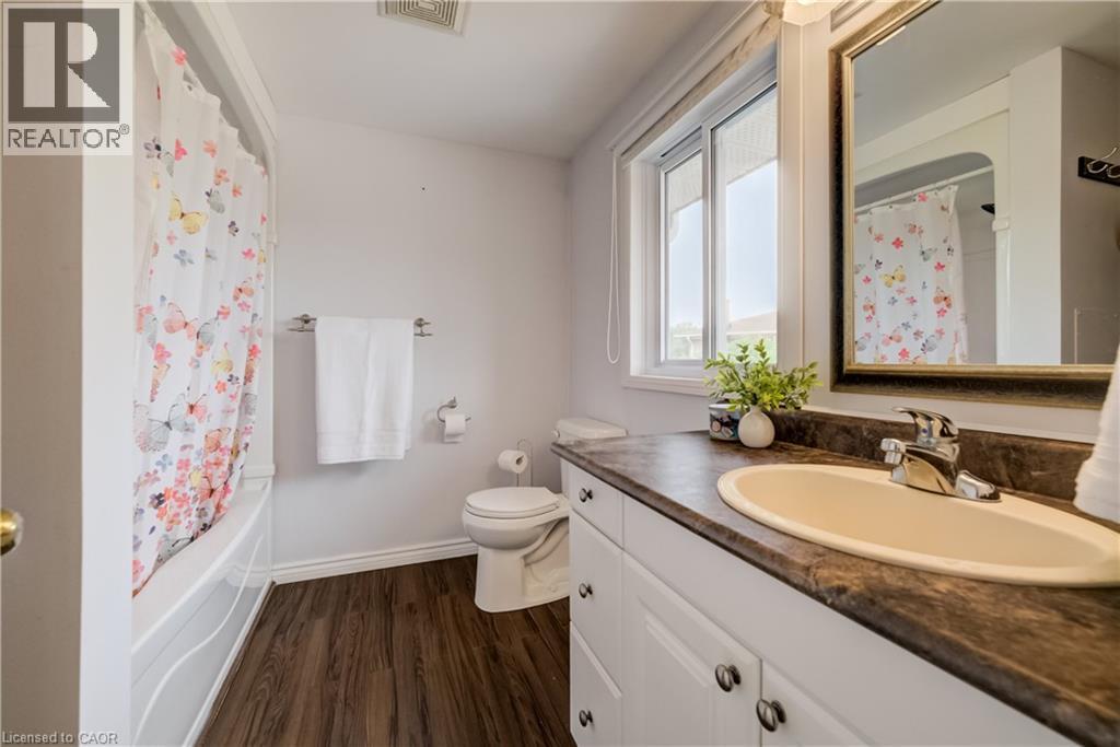 210 HIGHLAND Crescent Unit# 11 thumbnail 24