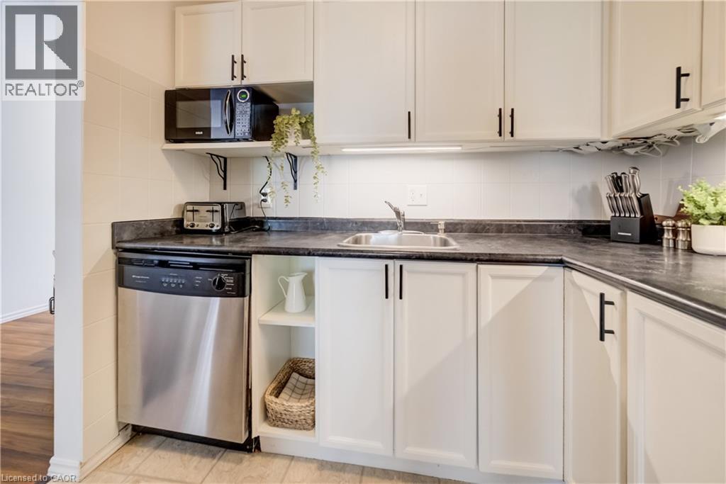 210 HIGHLAND Crescent Unit# 11 thumbnail 13