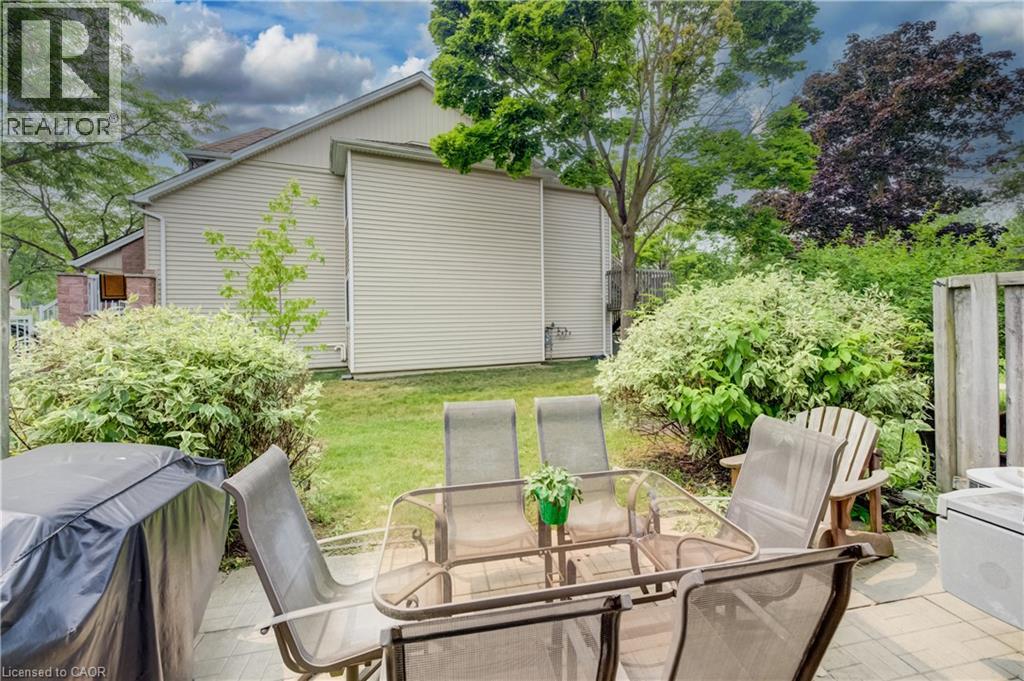 210 HIGHLAND Crescent Unit# 11 thumbnail 31