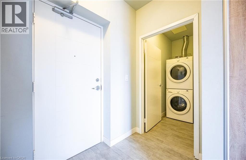 318 SPRUCE Street Unit# 1106 thumbnail 2