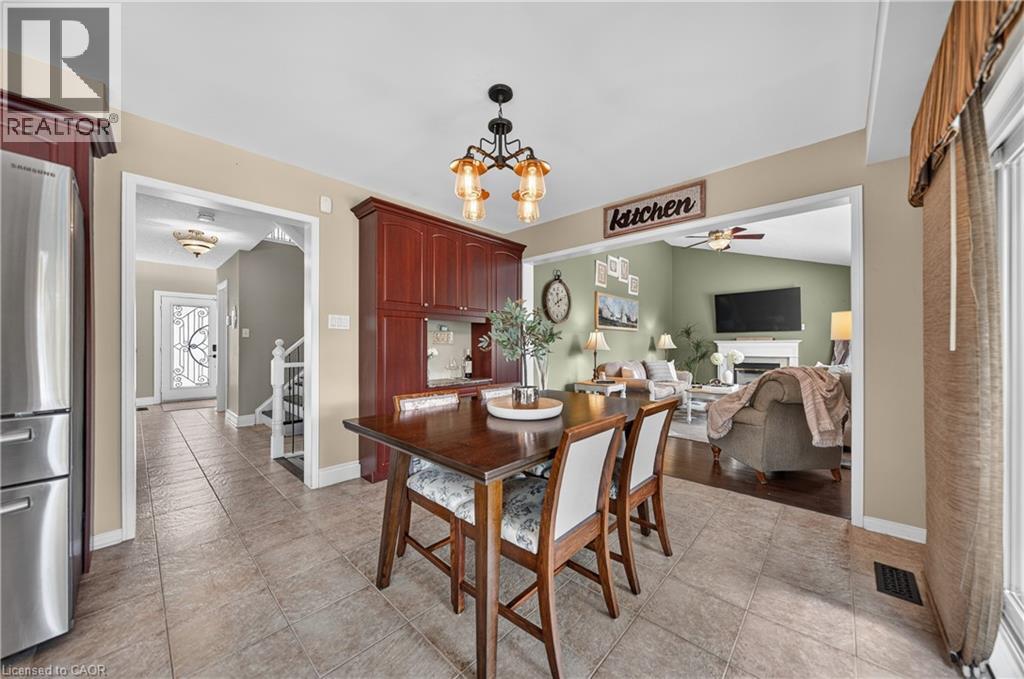 72 SWIFT Crescent thumbnail 12