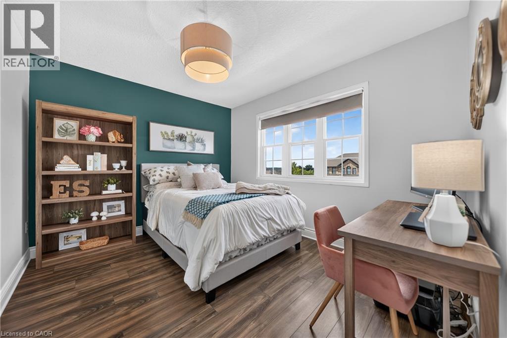 72 SWIFT Crescent thumbnail 29