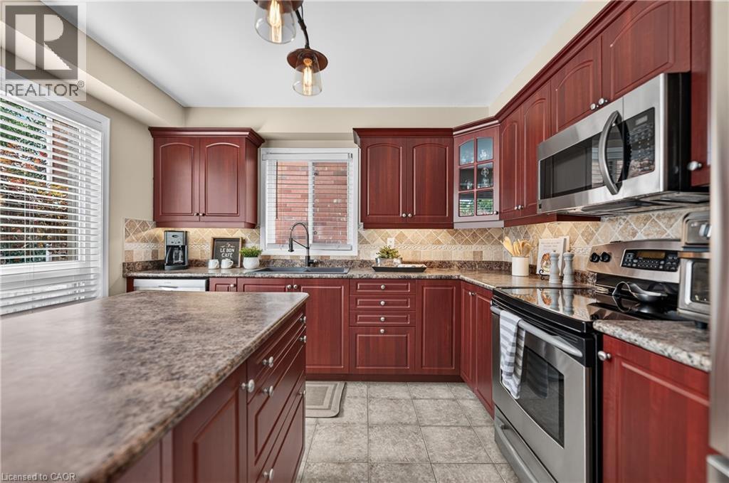 72 SWIFT Crescent thumbnail 18