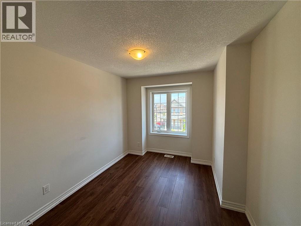 60 REISTWOOD Drive thumbnail 9