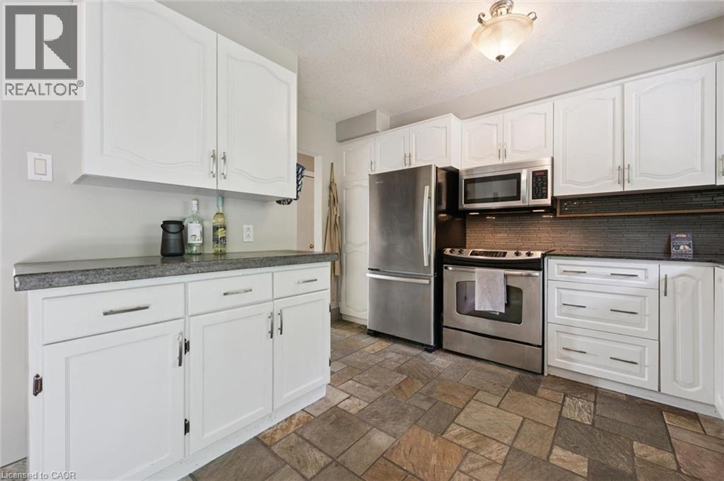 149 SCHWEITZER Street thumbnail 15