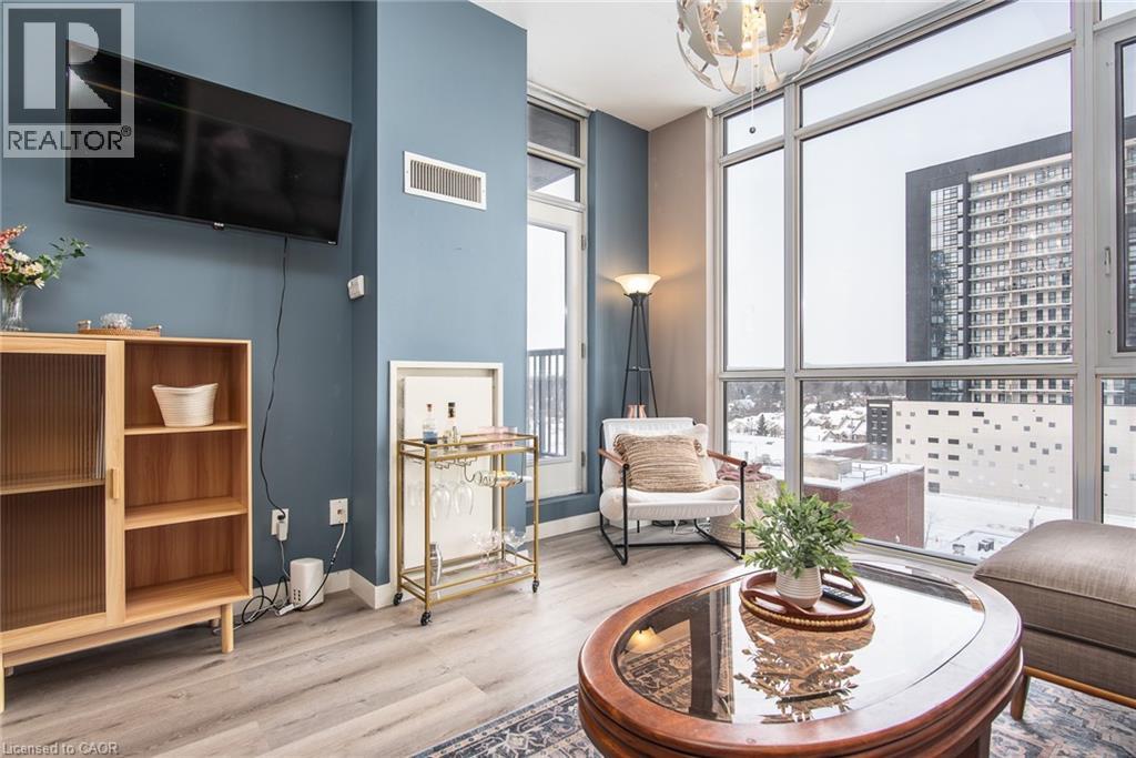 191 KING Street S Unit# 702 thumbnail 4