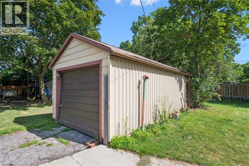 1267 HAMILTON Street thumbnail 18