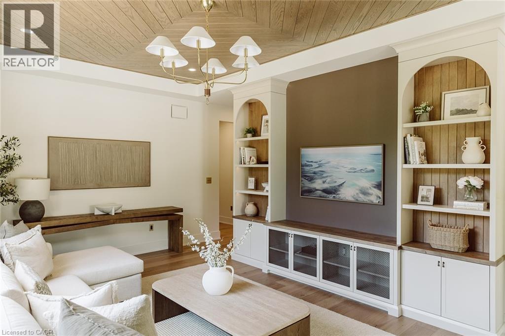 2 BRIDLEWOOD Crescent thumbnail 22