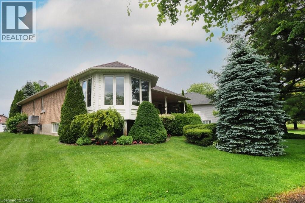 137 FOXBORO Drive thumbnail 33
