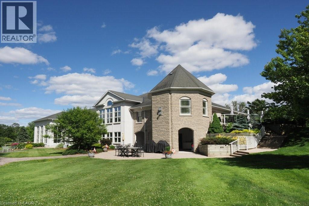 137 FOXBORO Drive thumbnail 39