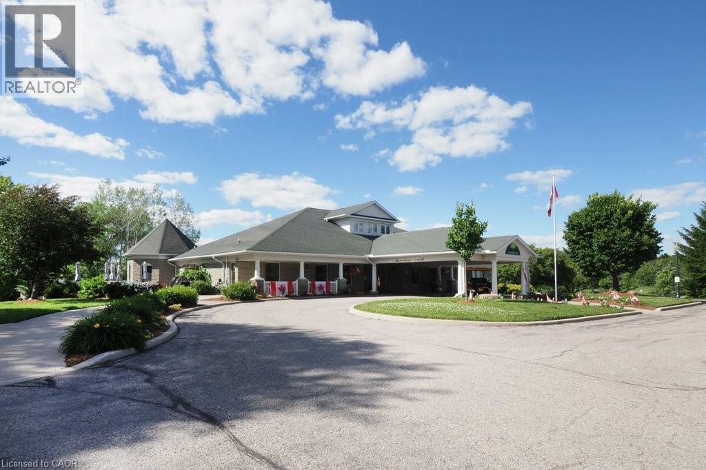 137 FOXBORO Drive thumbnail 36