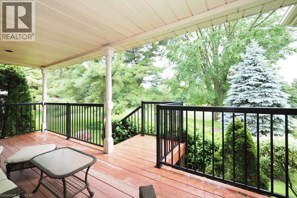 137 FOXBORO Drive thumbnail 31