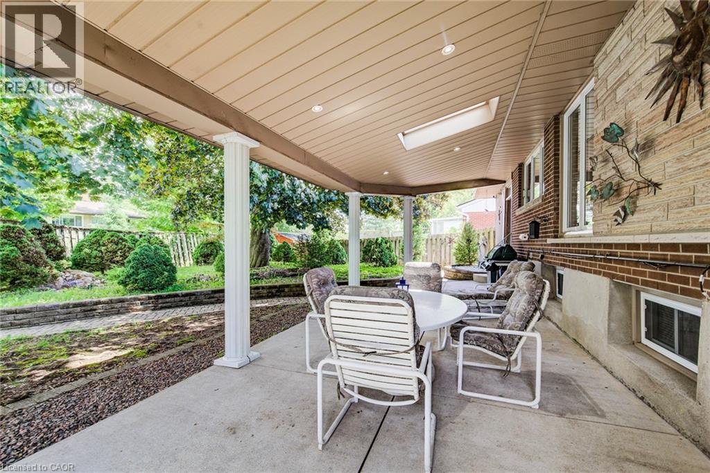 192 WARREN Road thumbnail 4