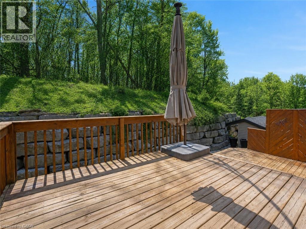 227 CHESTNUT HILL Crescent thumbnail 36