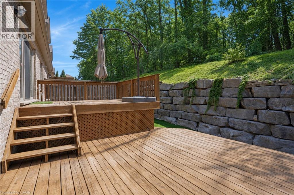 227 CHESTNUT HILL Crescent thumbnail 35