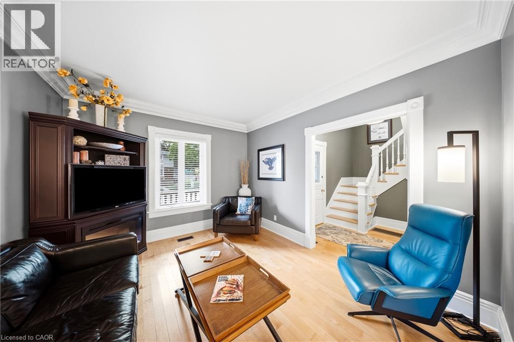 750 VINE Street thumbnail 10