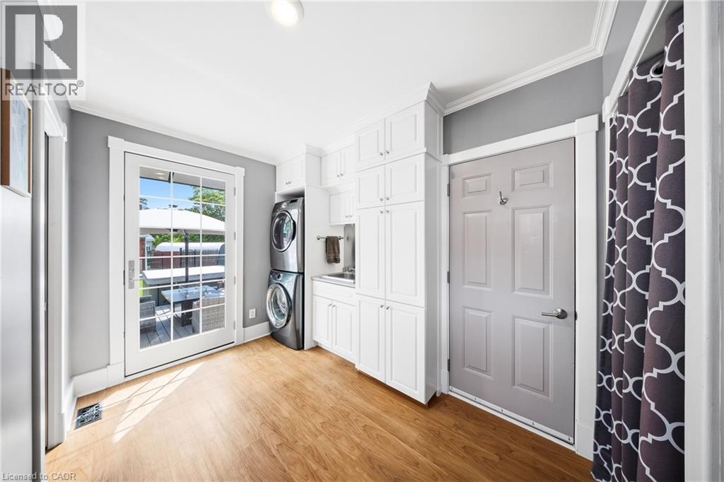 750 VINE Street thumbnail 15