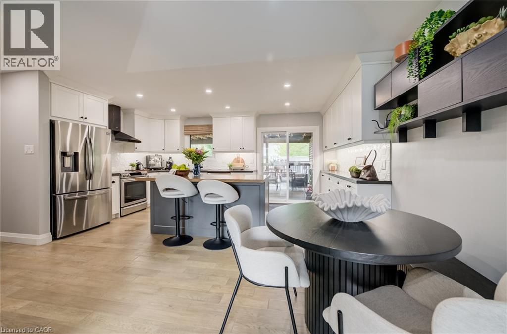 138 MORNINGDALE Crescent thumbnail 11