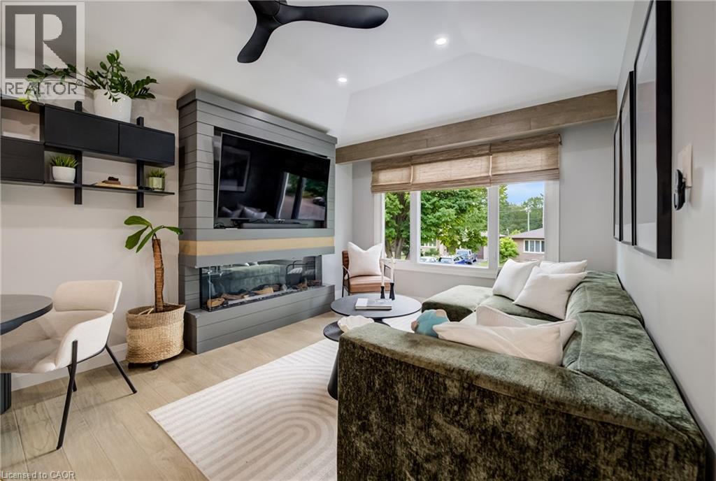 138 MORNINGDALE Crescent thumbnail 7