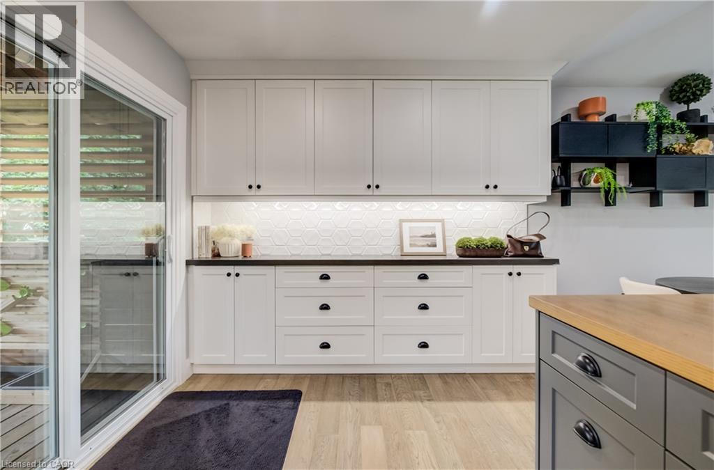 138 MORNINGDALE Crescent thumbnail 15