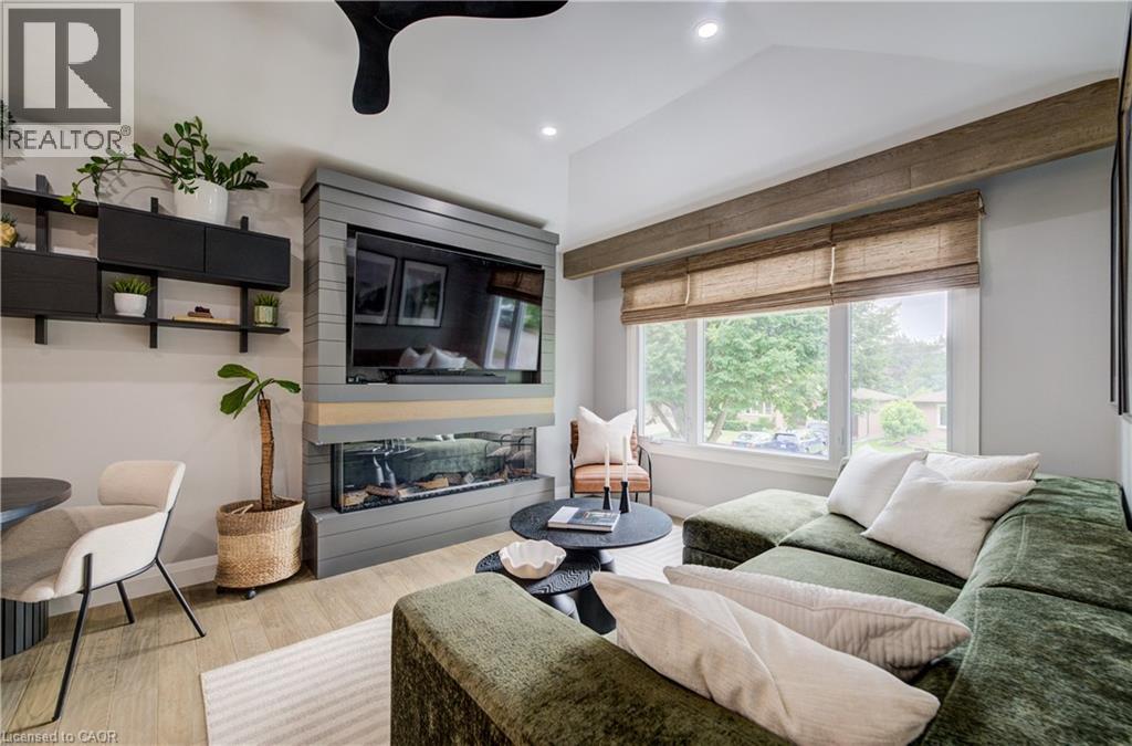 138 MORNINGDALE Crescent thumbnail 23