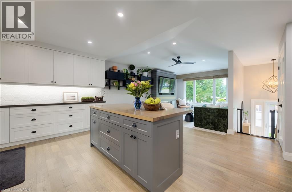 138 MORNINGDALE Crescent thumbnail 9