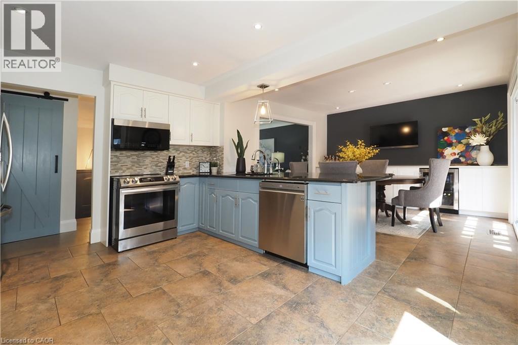 76 FLAXMILL Drive thumbnail 15