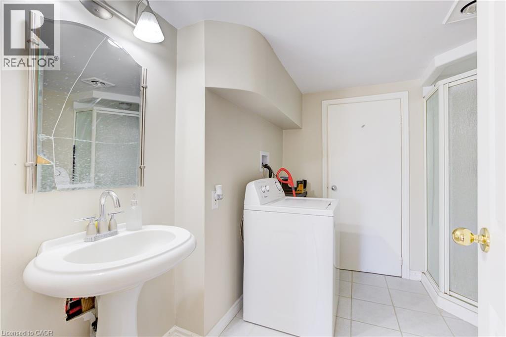 22 BLACKHORNE Crescent thumbnail 33