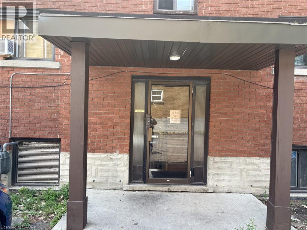 368 WEBER Street W thumbnail 8