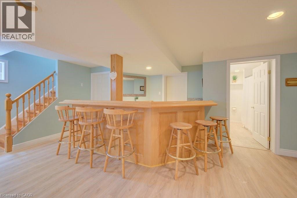 330 LAKE LOUISE Boulevard thumbnail 31