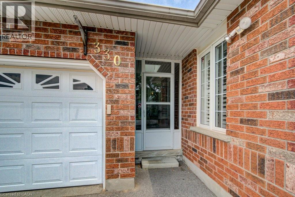 330 LAKE LOUISE Boulevard thumbnail 5